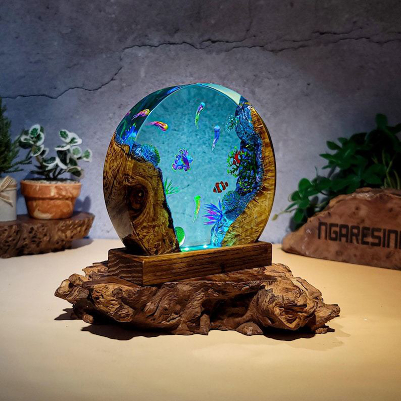 Lampe de table en résine sur l - Resin Art And Decor avis et prix